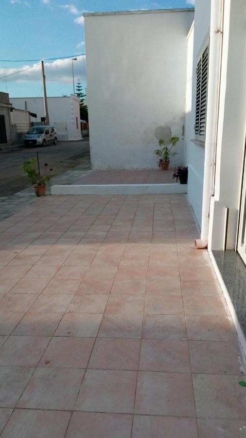 Lucy Apartment Torre Lapillo Exterior photo