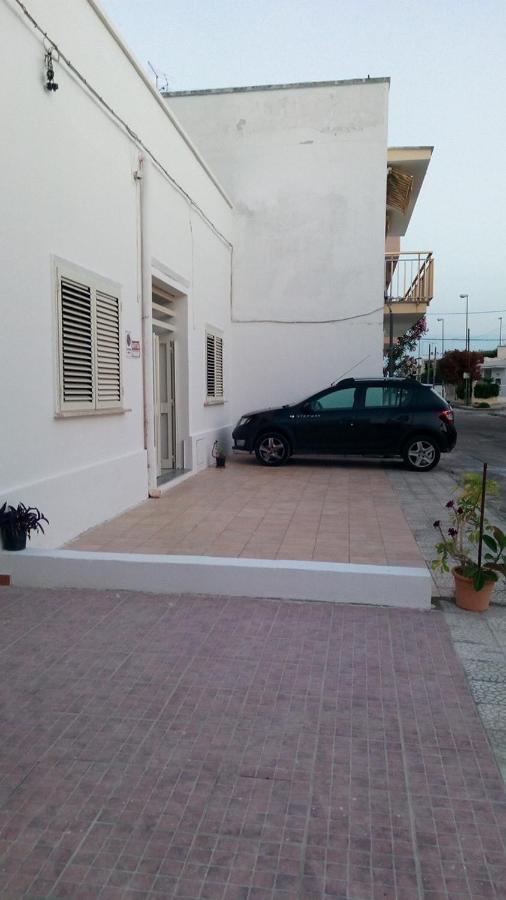 Lucy Apartment Torre Lapillo Exterior photo